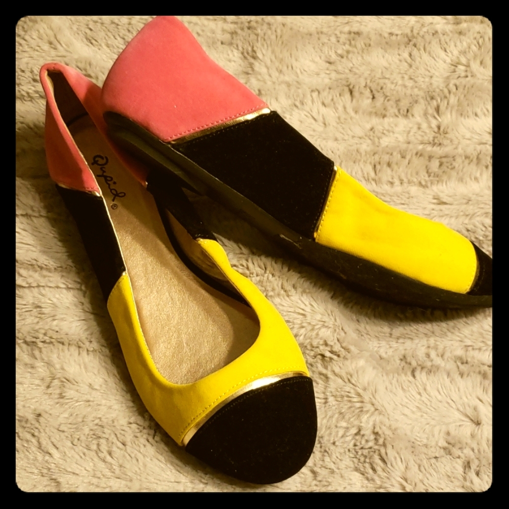 Color block flats